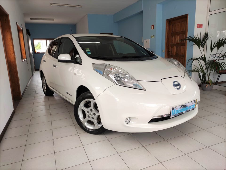 Nissan Leaf Acenta 30 KWh Ano 2016
