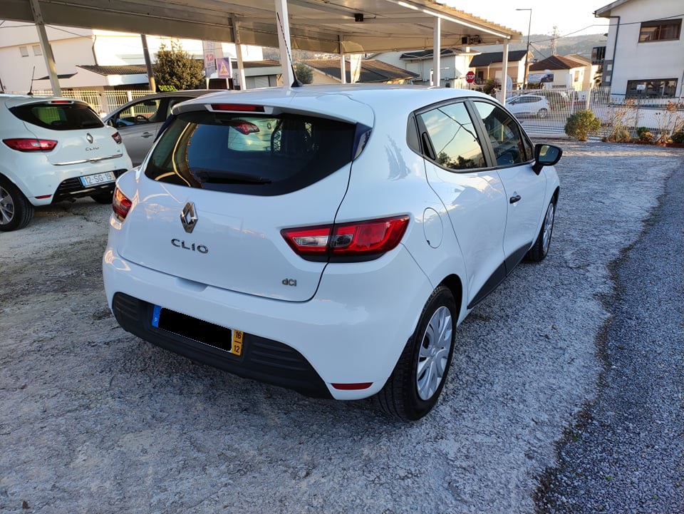 Renault Clio Comercial Ano 2016