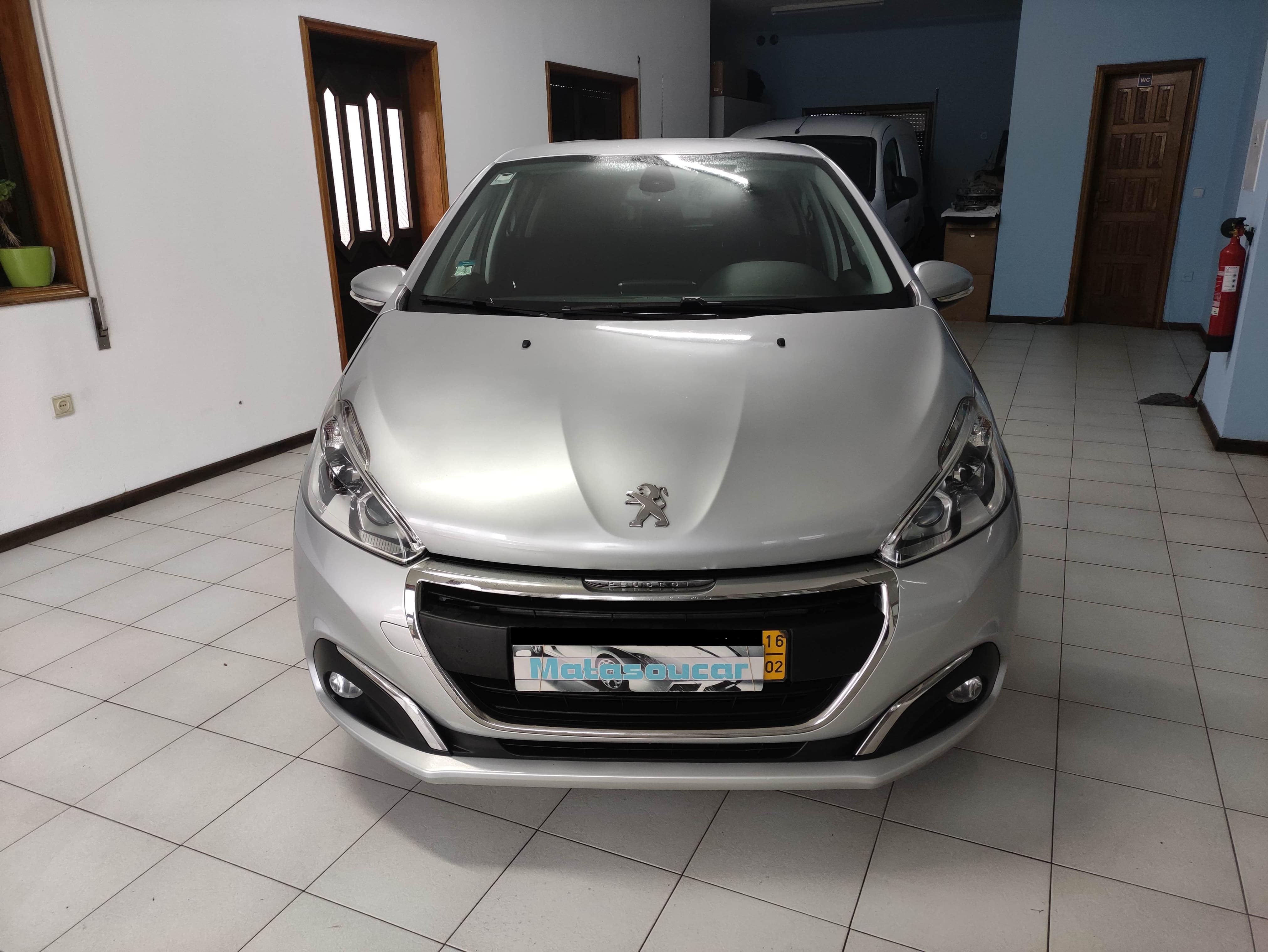 Peugeot 208 Active Ano 2016