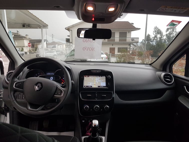 Renault Clio Limited Ano 2017