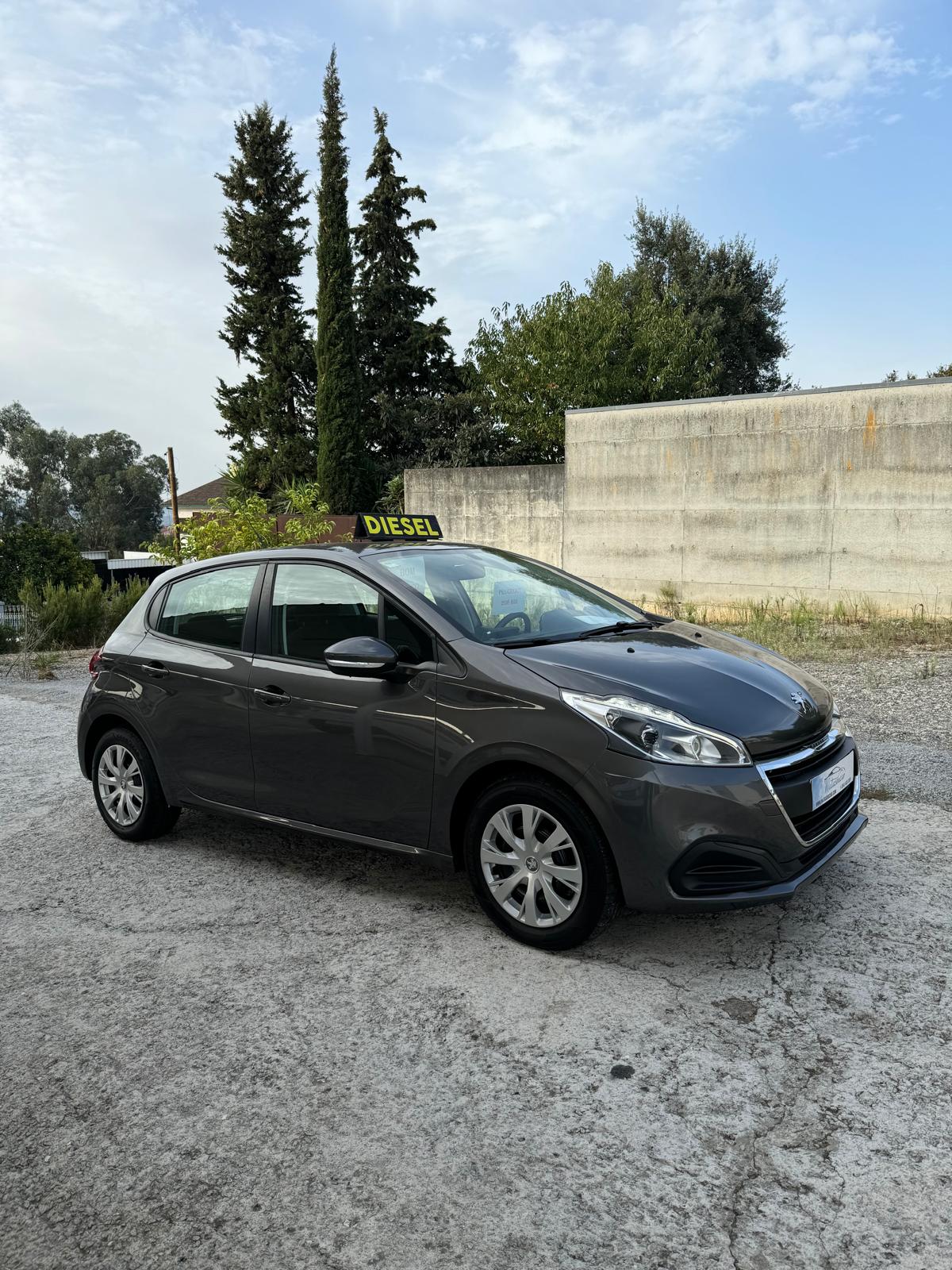 Peugeot 208 HDI
