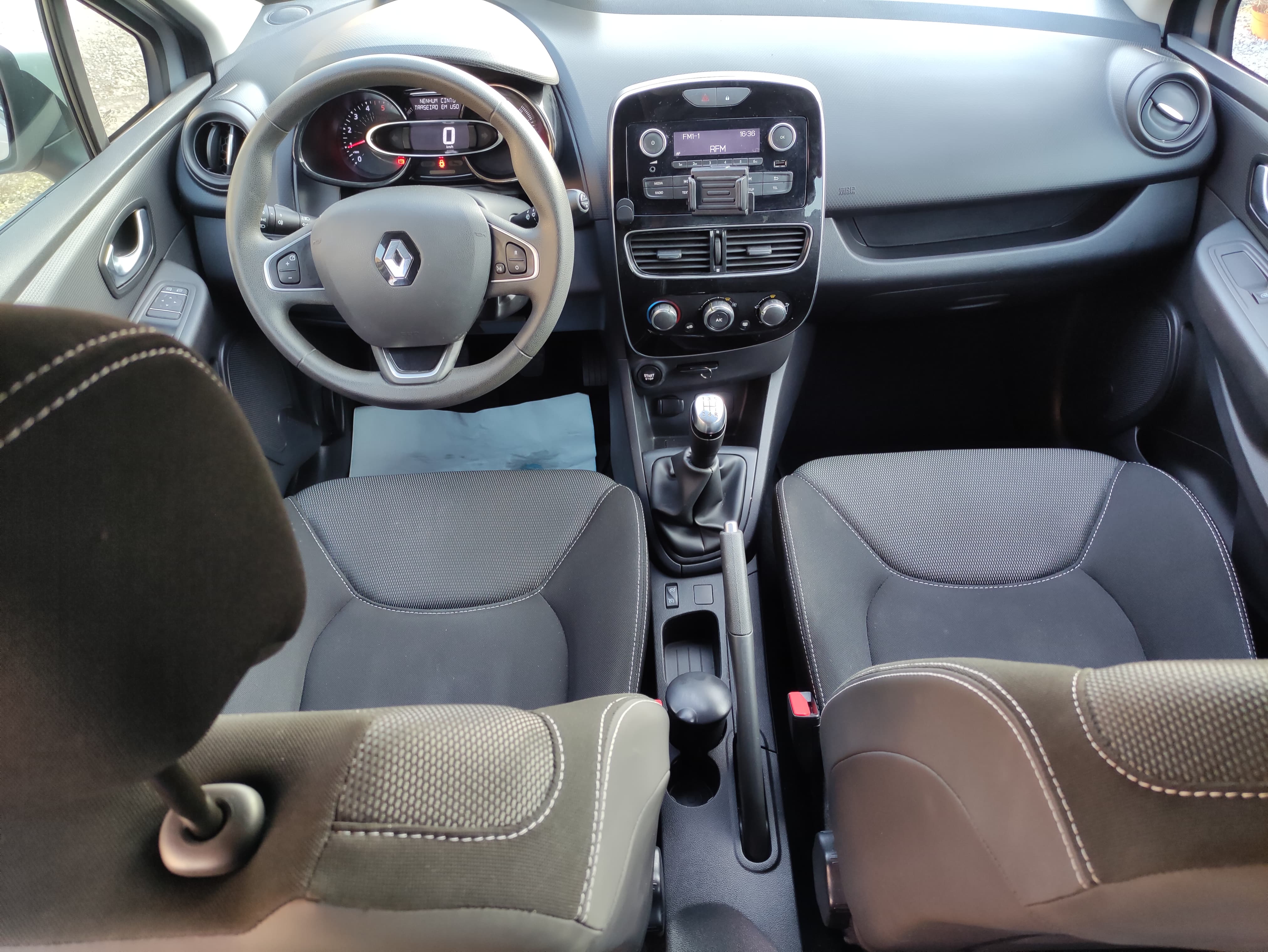 Renault Clio Zen Ano 2018