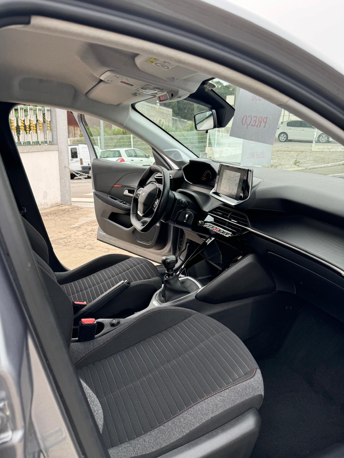 Peugeot 208 1.5 HDI