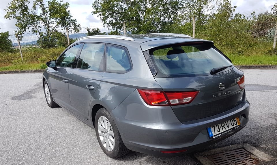 Seat Leon St Nacional