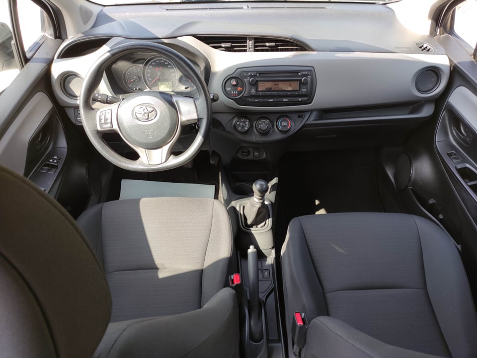 Toyota Yaris Nacional Ano 2016